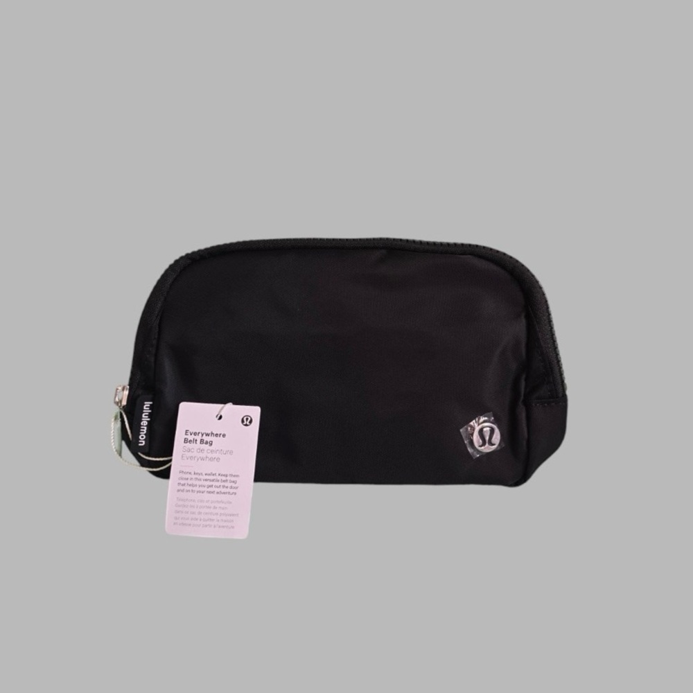 Lululemon everything bag
